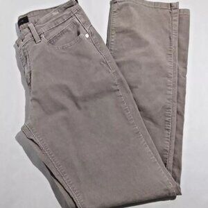 Levi's 505 Women's Size 4M Corduroy Pants 27 x 32 Straight Leg Khaki / Tan
